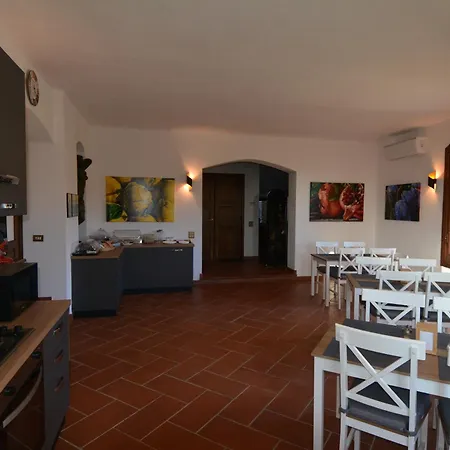 לינה וארוחת בוקר Casa Di Lia 3*