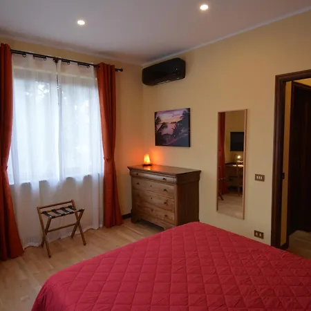לינה וארוחת בוקר Casa Di Lia ביאלה